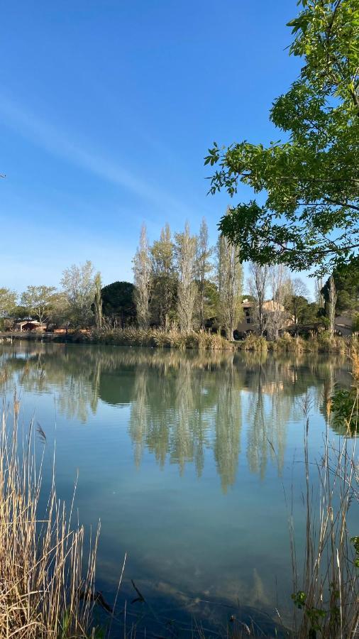 Joli Appartement 27M2 Oasis Provencale En Village Vacances En Camargue Arles Extérieur photo